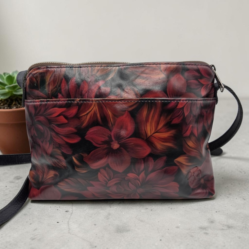 Patricia Nash Salina Floral Crossbody Bag In English Rose Medium Red & Black - Picture 3 of 16